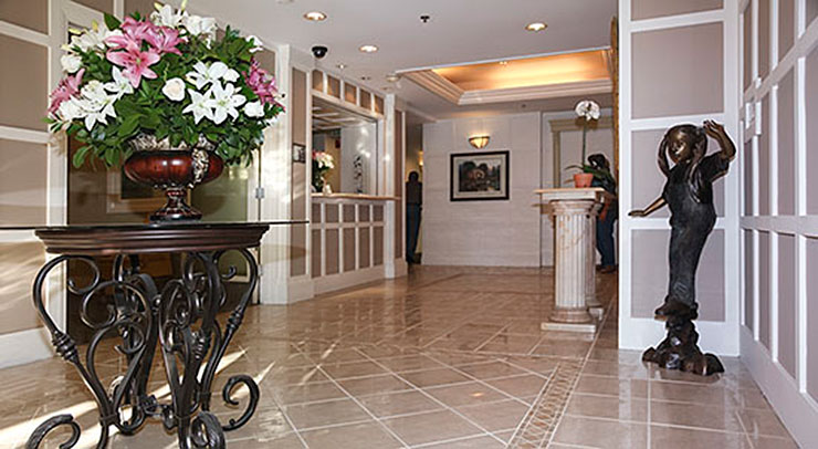 Assisted Living West Los Angeles - Senior Living Amenities